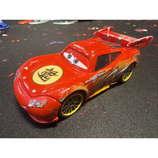 Mattel: Disney Pixar Cars Toon - Ninja Knockout - Dragon Lightning McQueen