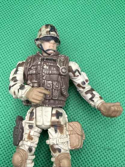 Chap Mei Excite U.S.M.C. 4" Marine Desert Camo Infantry Soldier USMC - VGC - toyscardscomics