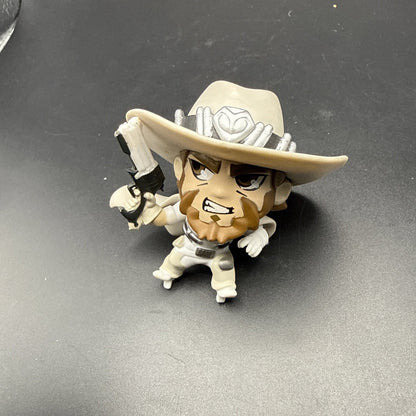 White Outfit Cassidy, Cute But Deadly s5 Overwatch Blind Box Figure