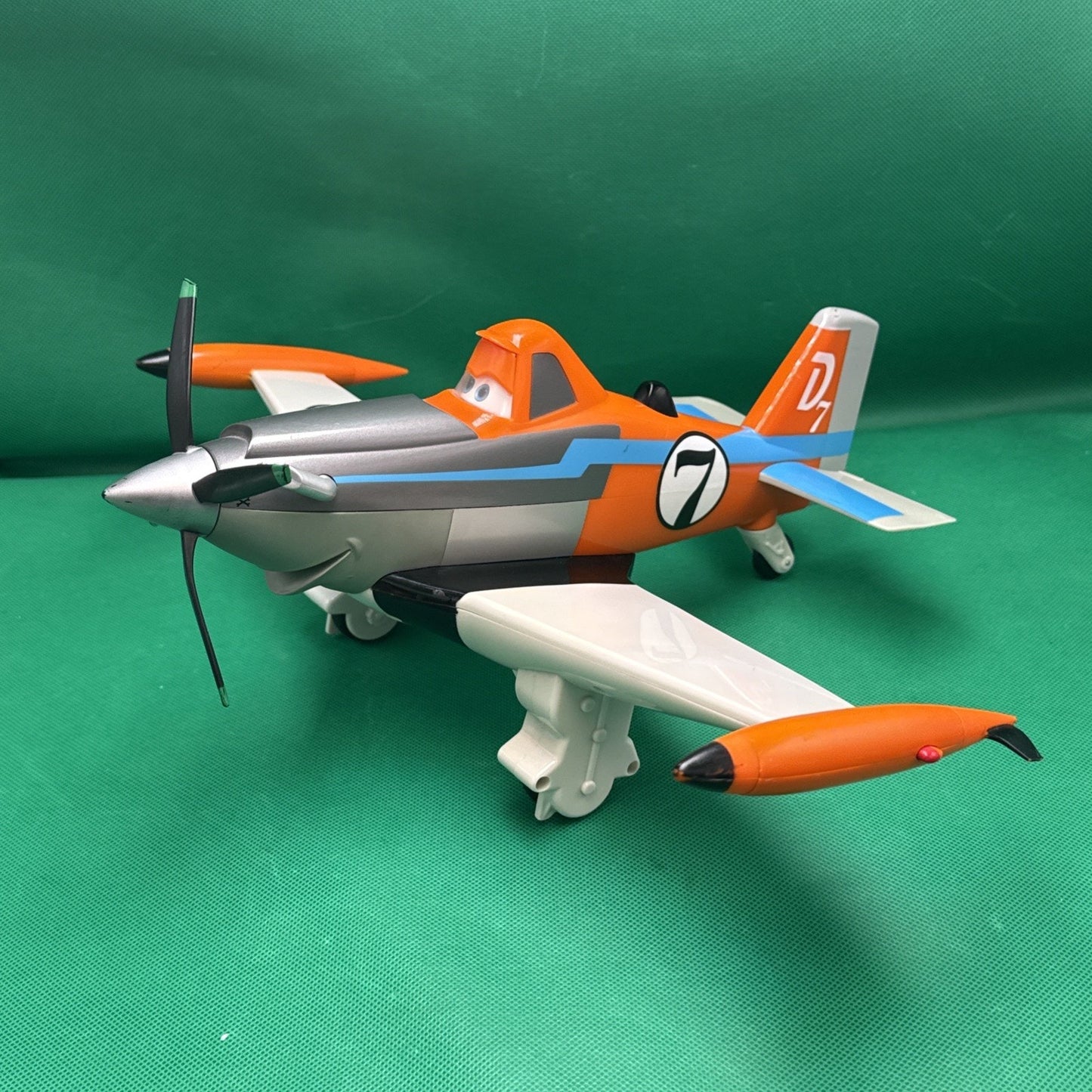 Disney Pixar Dusty Crophopper Talking Jet Planes Thinkway Toys NO REMOTE