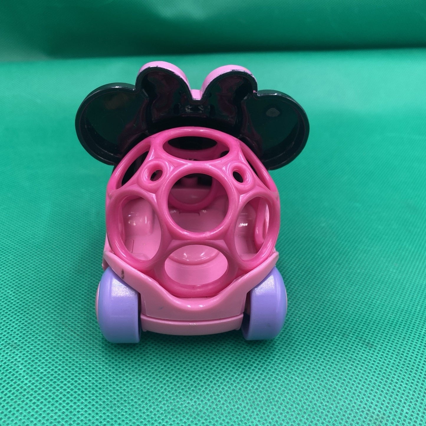 Disney O'Ball Minnie Mouse Go Gripper Car