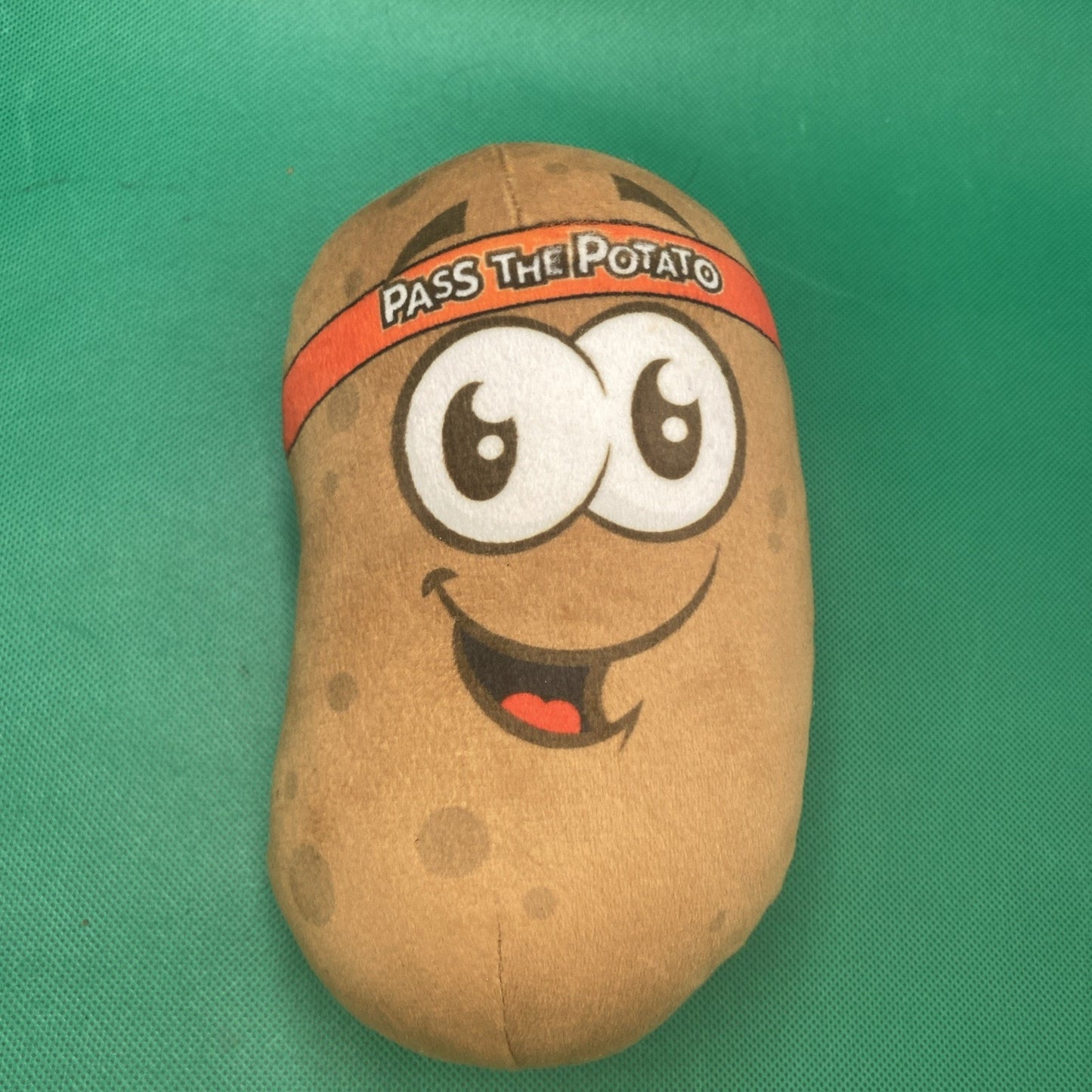 Pass The Potato | Hilariously Wild & Fun Kids Game- family game -needs Batteries