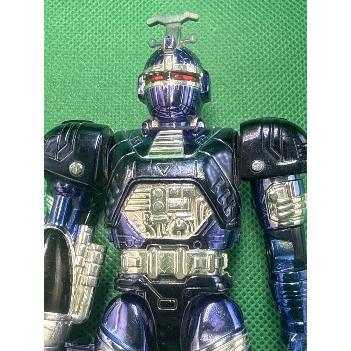 1996 Bandai Beetleborgs Metallix Blue Stinger Action Figure 5.75”