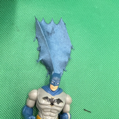 2020 Spin Master DC Batman The Caped Crusader Action Figure 4” Loose