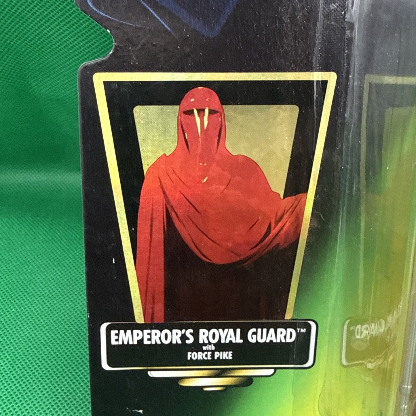 Hasbro Star Wars The Power Of The Force Emperor's Royal Guard With Force Pike 4+