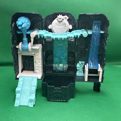 Treasure X Lost Lands Skull Island Frost Tower Fold Up Micro Playset Toy Moose