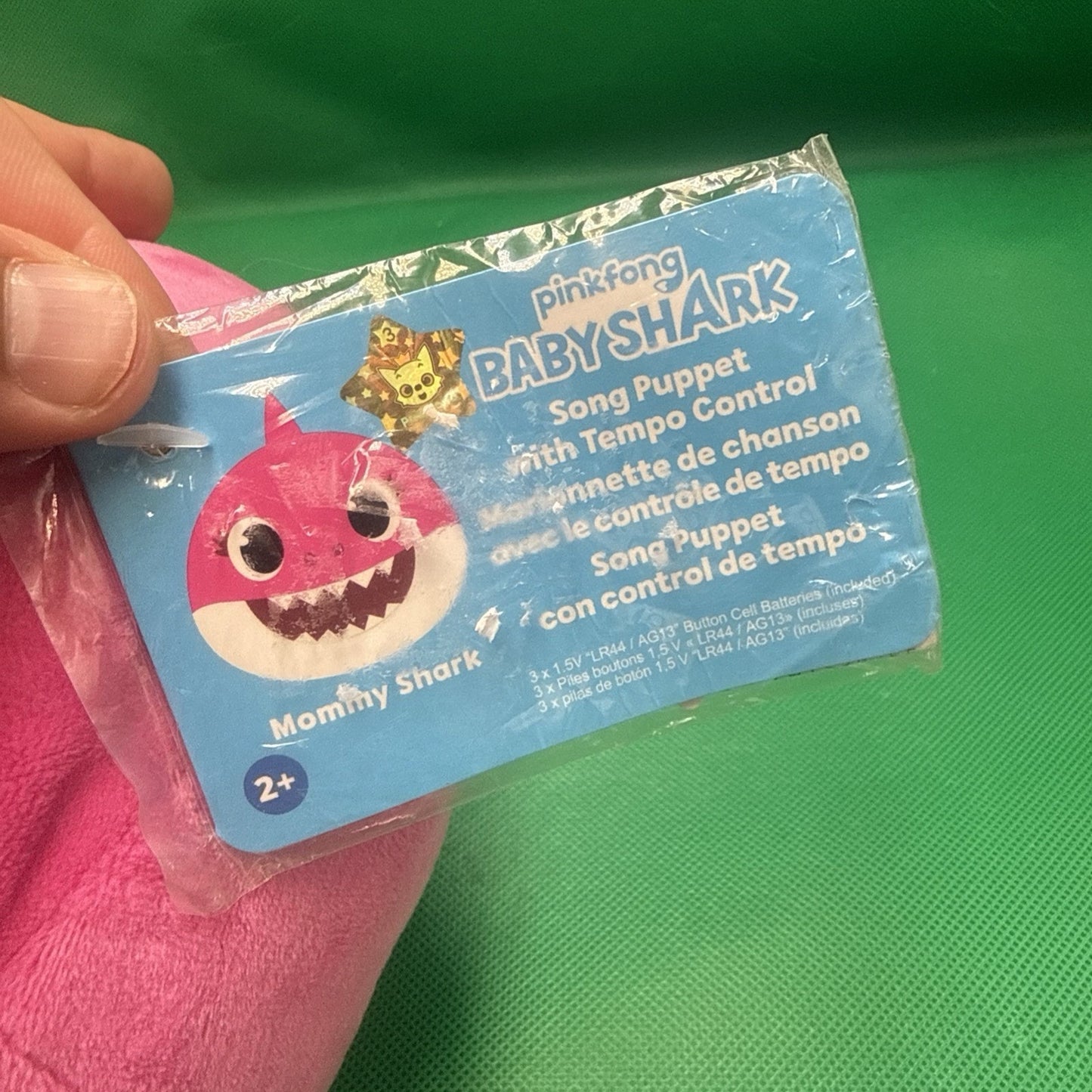 Pinkfong Baby Shark Mommy Shark Official Song Puppet Tempo Control Plush Toy