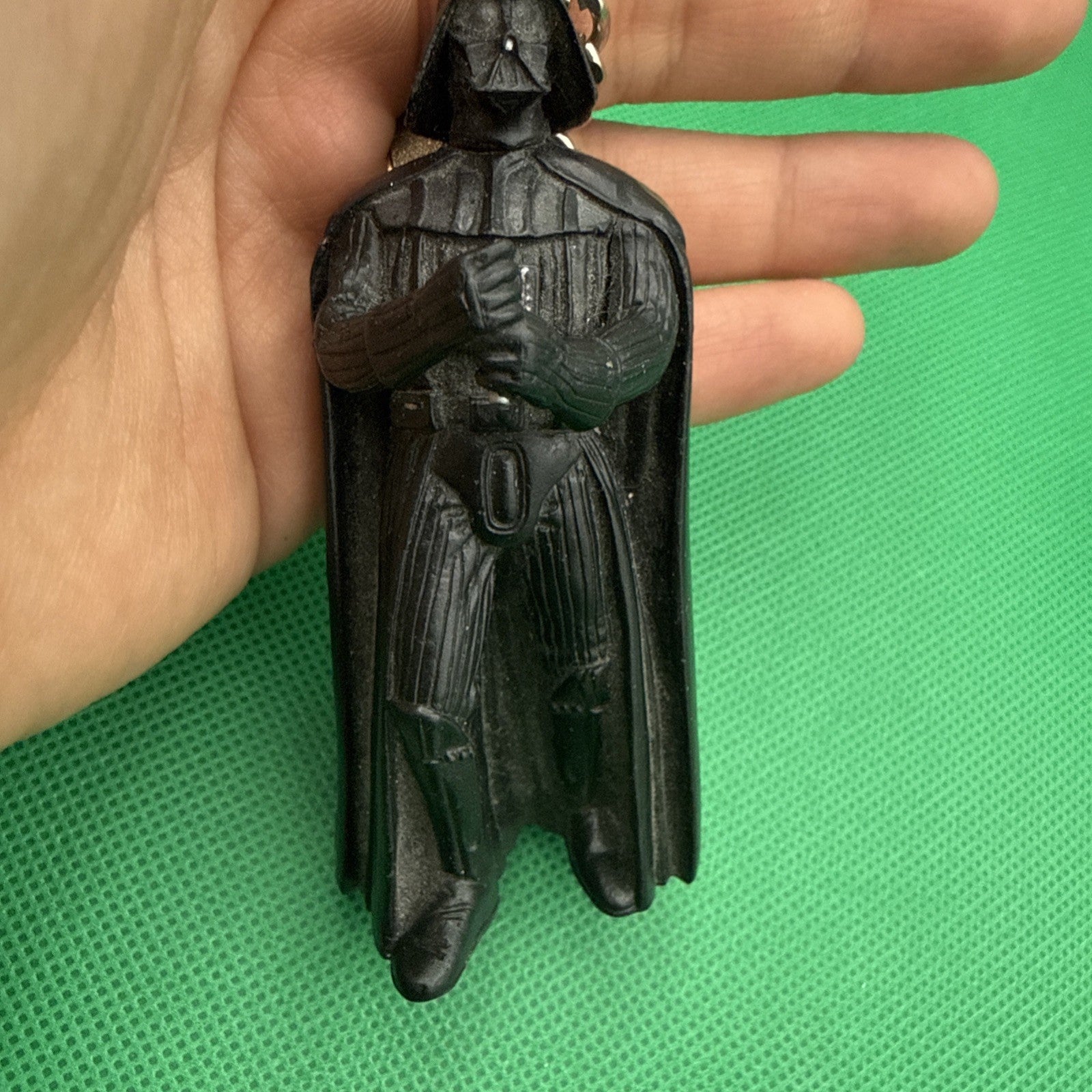 Darth Vader keychain, Star Wars - toyscardscomics