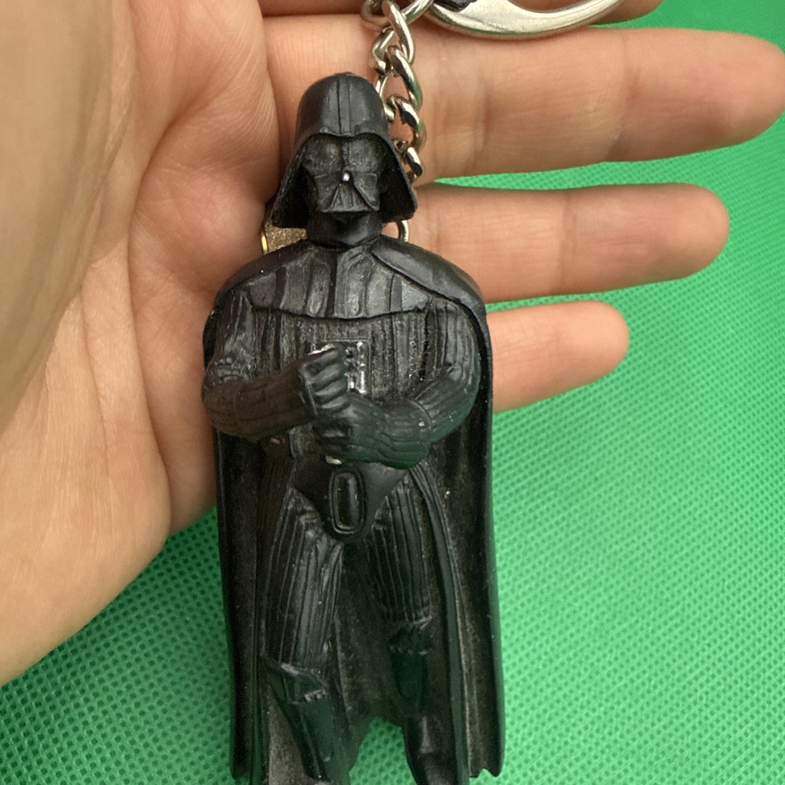 Darth Vader keychain, Star Wars - toyscardscomics