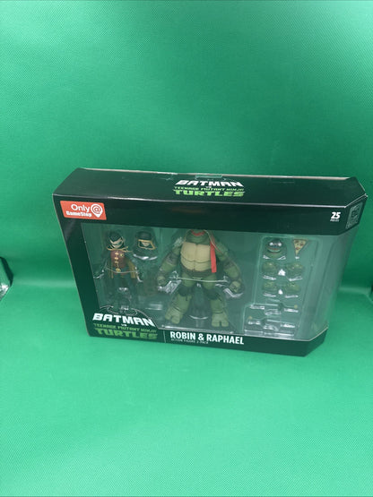 DC Collectibles Batman Vs TMNT Ninja Turtles Robin & Raphael GameStop 2 Pack - toyscardscomics