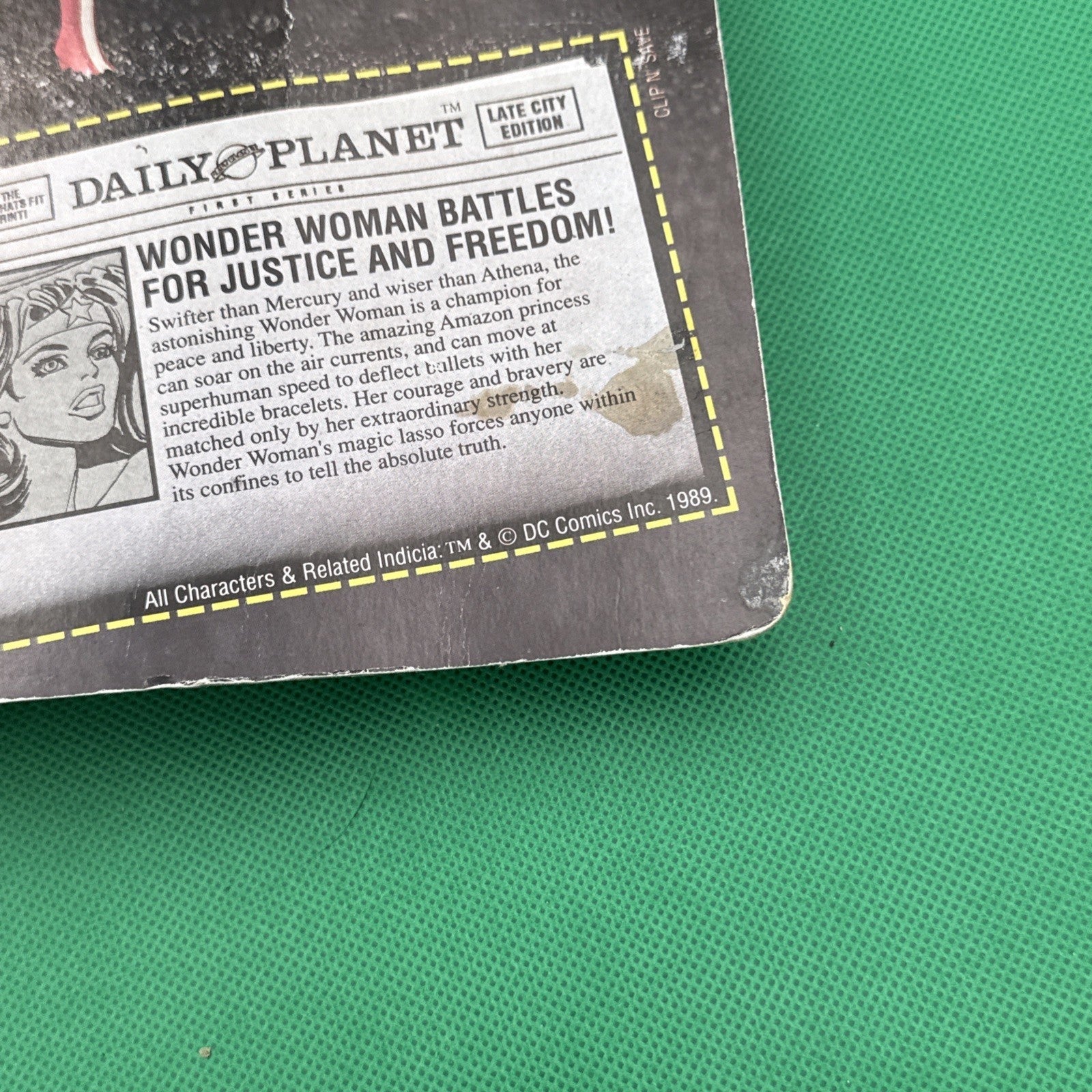  - DC COMICS SUPER HEROES - ACTION FIGURE - WONDER WOMAN - TOY BIZ - MOC - 1989 - toyscardscomics