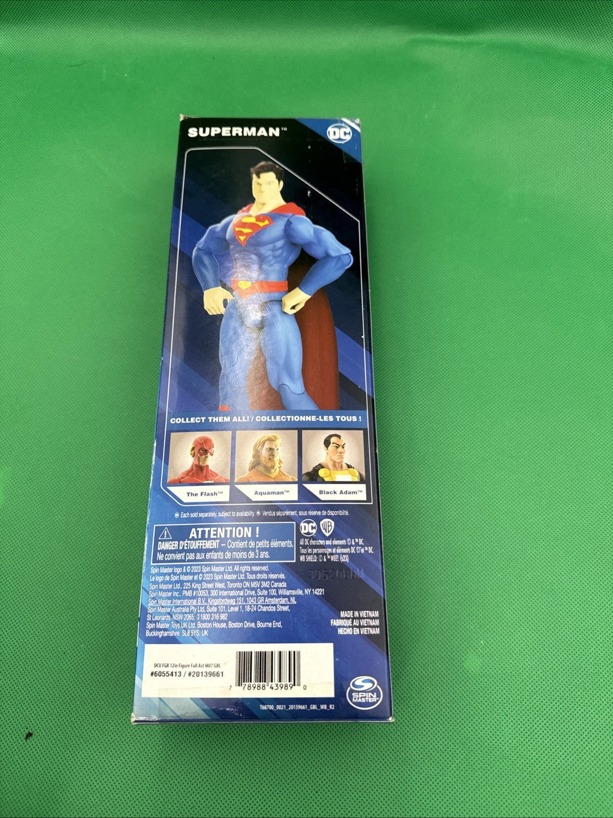DC Comics, Superman 12 - Inch Action Figure Spin Master NEW - toyscardscomics