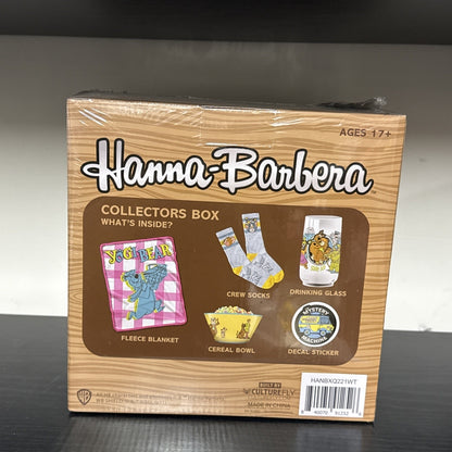 New Hana-Barbera Collectors Box_Yogi Bear Fleece_Tom Jerry sockes_Scooby Doo_