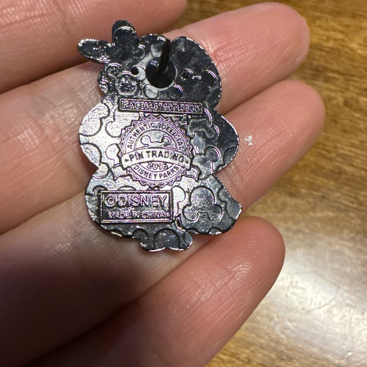 Disney Mystery Cutie Pin - Alice