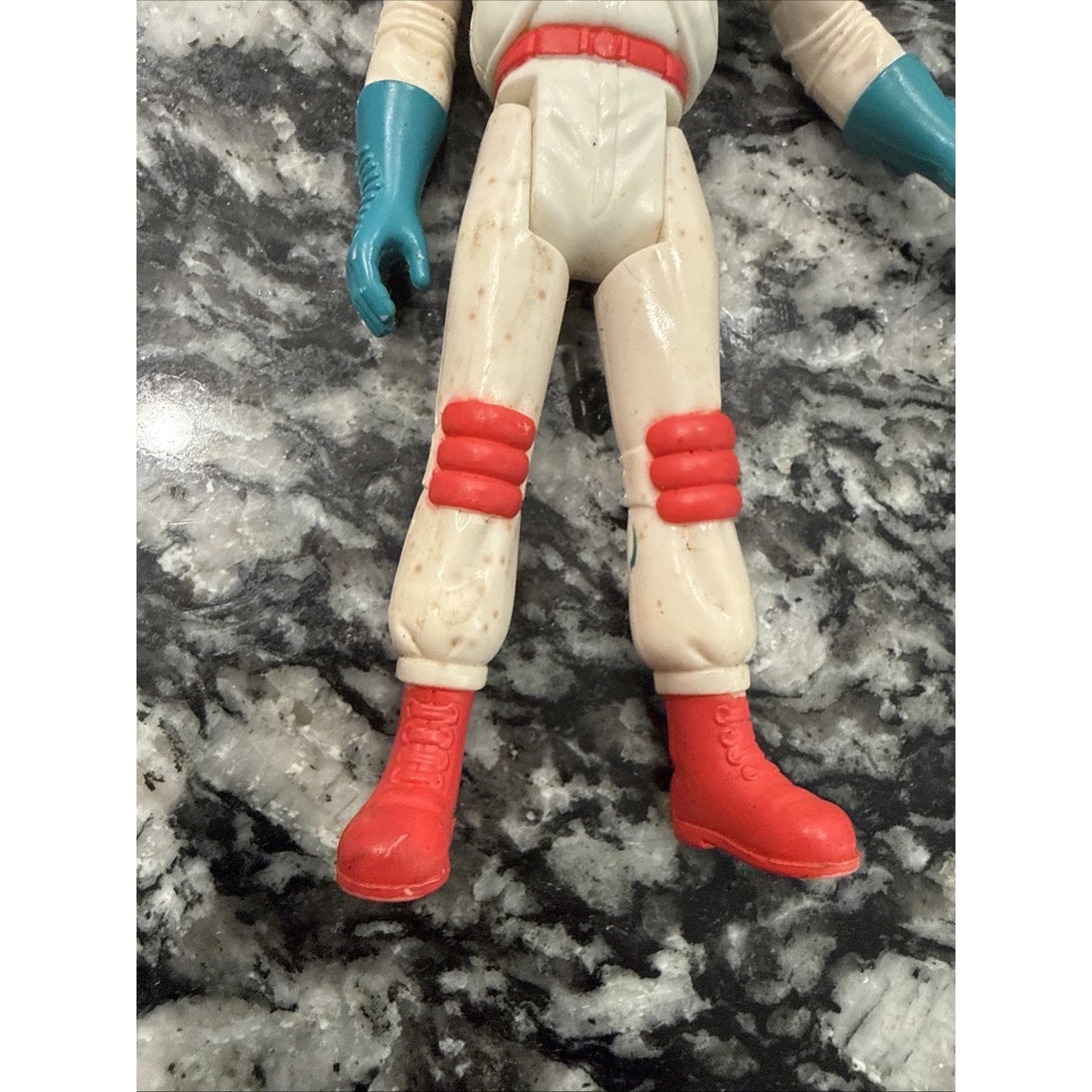 1987 The Real Ghostbusters Fright Features Egon Spengler Action Figure KENNER