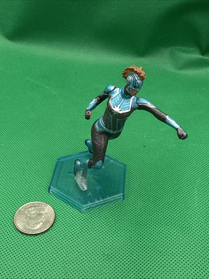 Disney Marvel Captain Marvel Avengers 4” Action Figure Pvc Toy - toyscardscomics