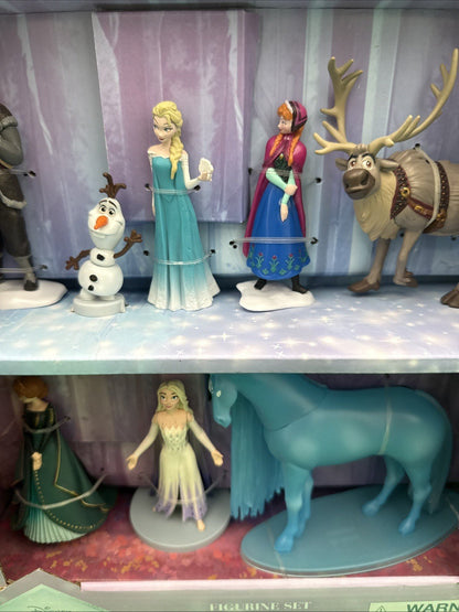 Disney Parks Frozen 2 Elsa Anna Olaf Sven Kristoff 8 pc Figurine Playset NEW - toyscardscomics