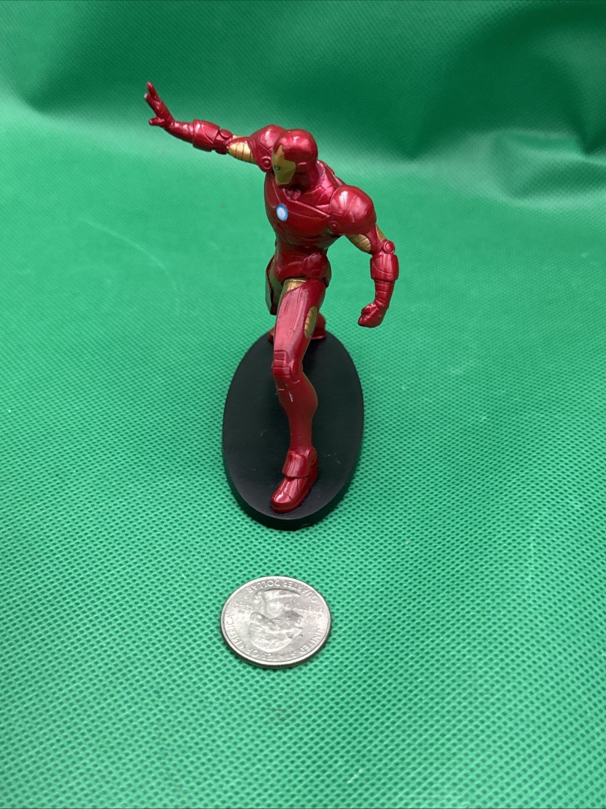 Disney Store Marvel Avengers IRON MAN Infinity War 3.5" Figure Cake Topper - toyscardscomics