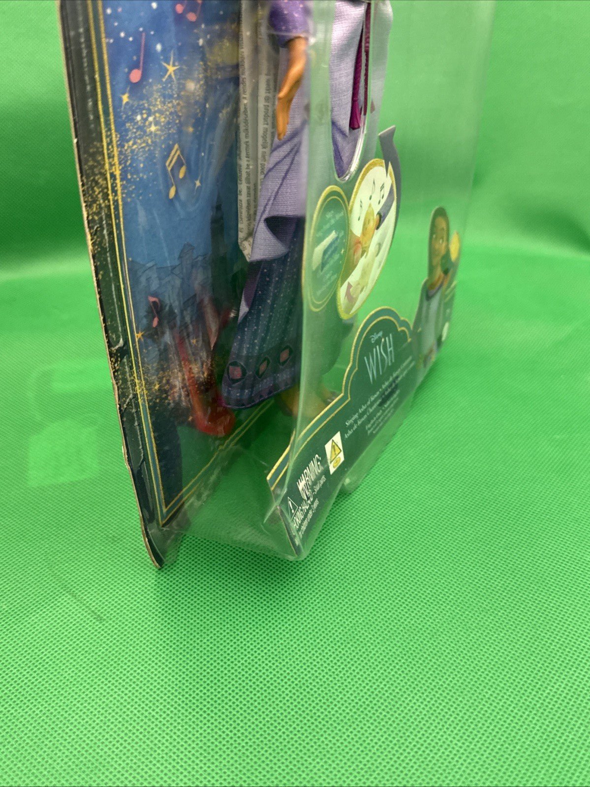 Disney Wish Singing Asha of Rosas Fashion Doll & Star Figure, Posable - toyscardscomics