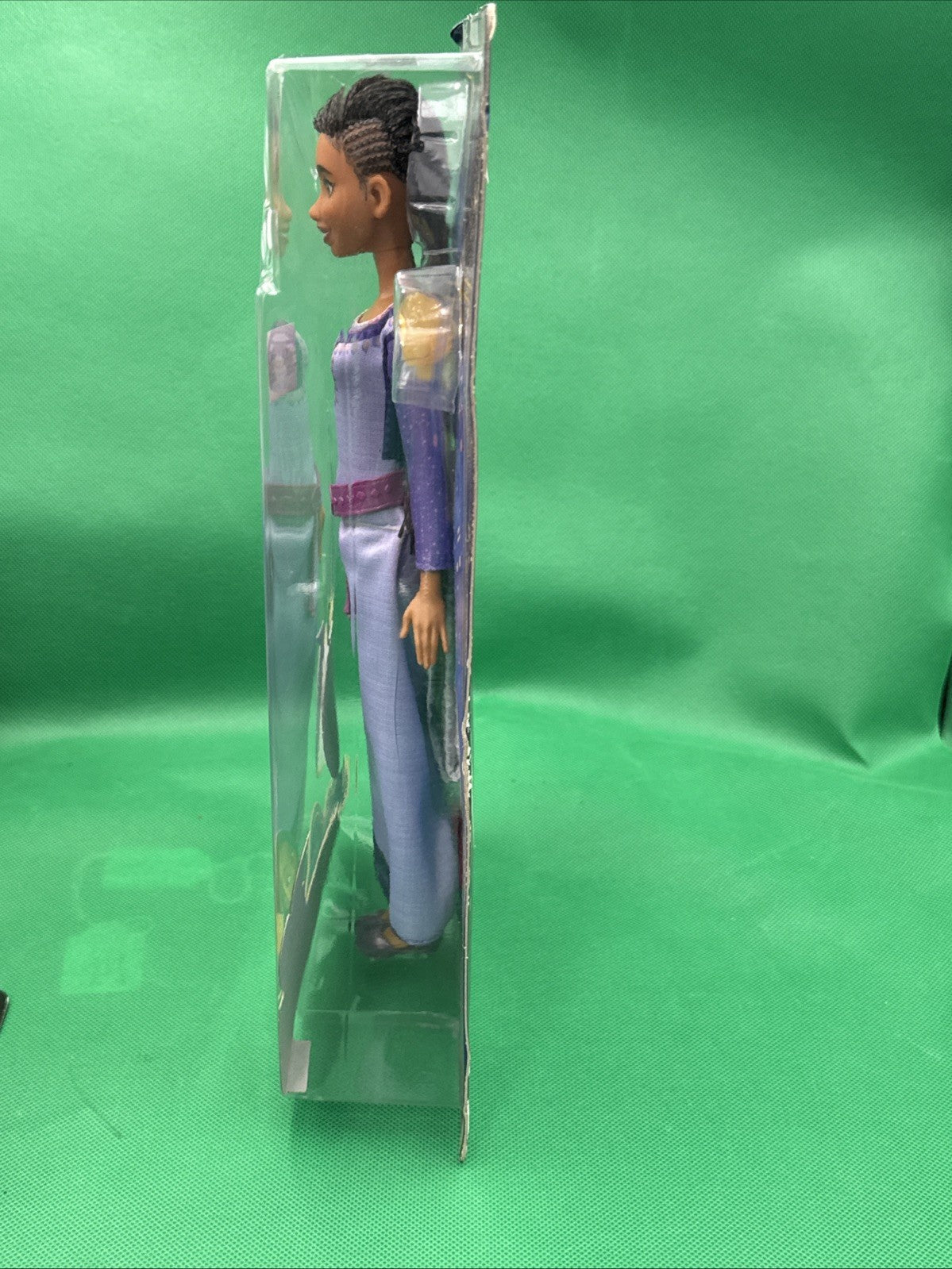 Disney Wish Singing Asha of Rosas Fashion Doll & Star Figure, Posable - toyscardscomics