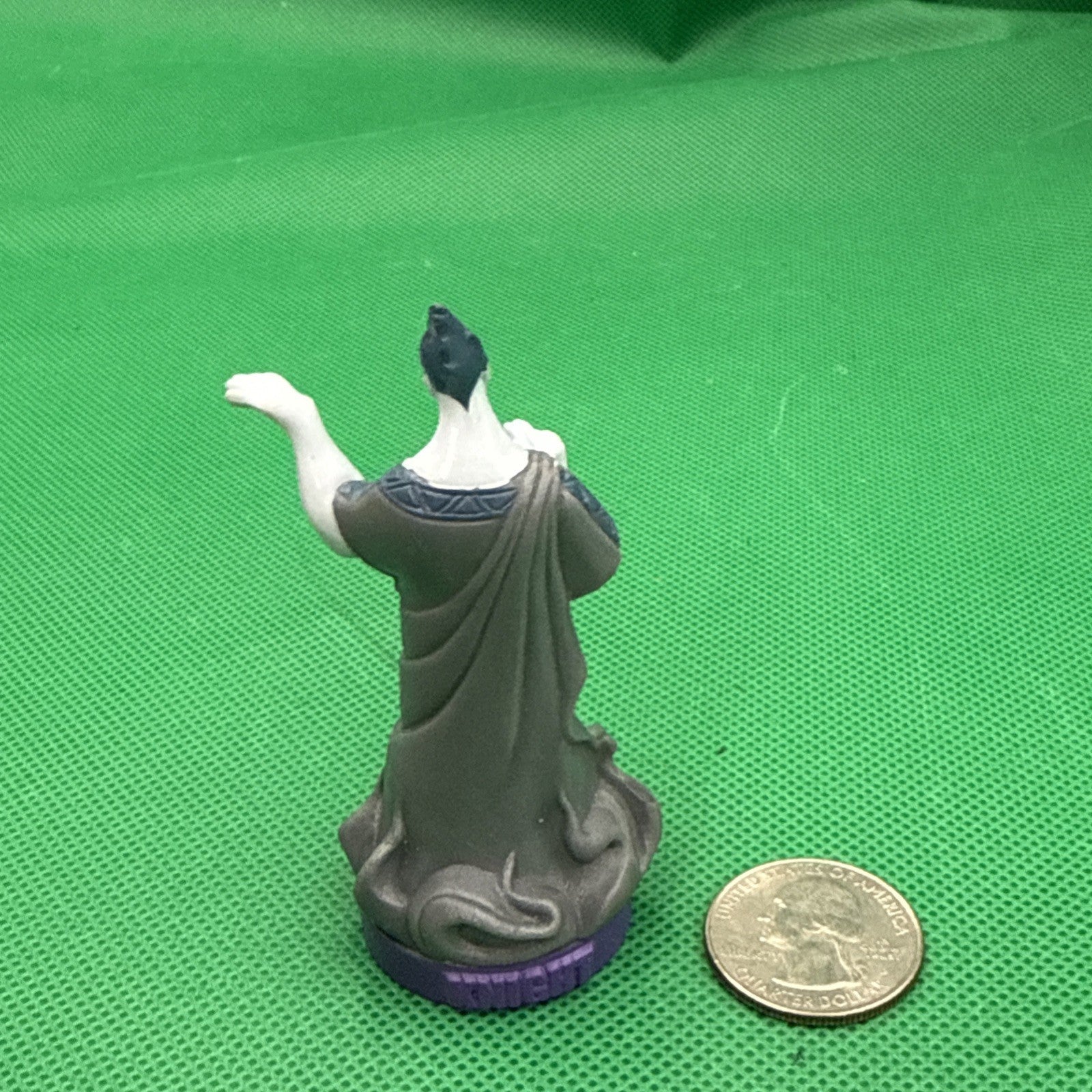 Disney’s 2004 Heroes Vs Villains Chess Game Replacement Hades Knight Part - toyscardscomics