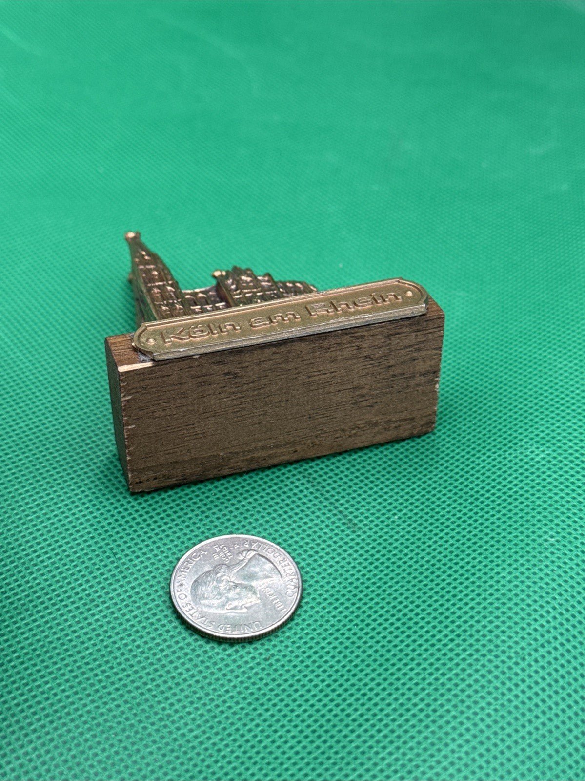 Dom zu Köln Cologne Cathedral Souvenir Miniature - toyscardscomics