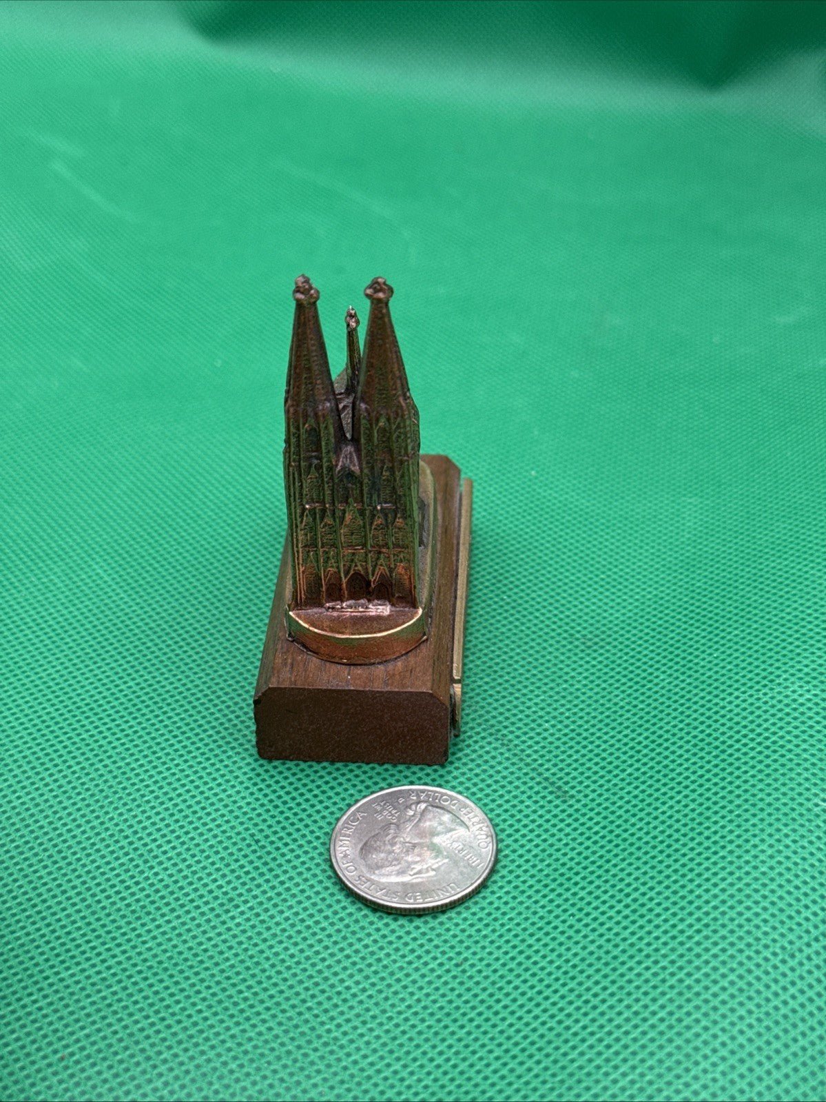 Dom zu Köln Cologne Cathedral Souvenir Miniature - toyscardscomics