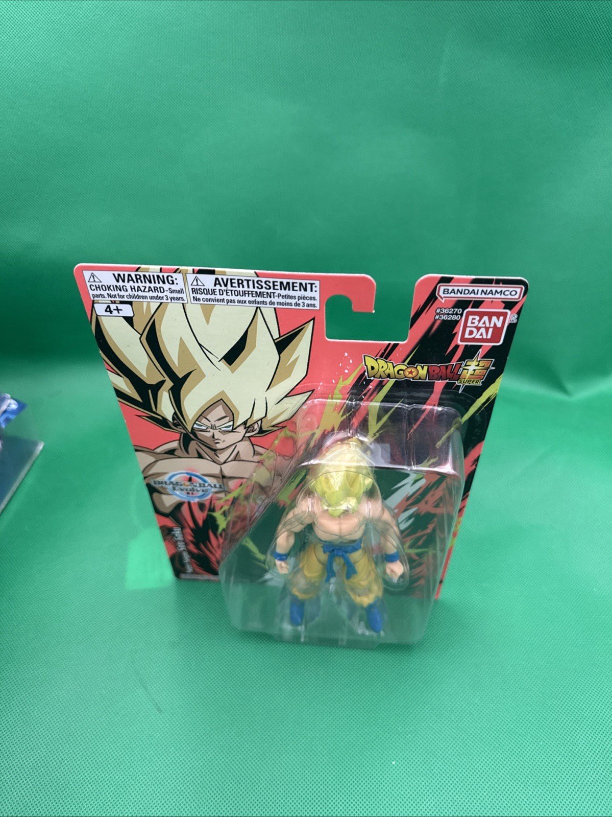 Dragon Ball Super Evolve Super Saiyan Goku 5 - Inch Action Figure - toyscardscomics