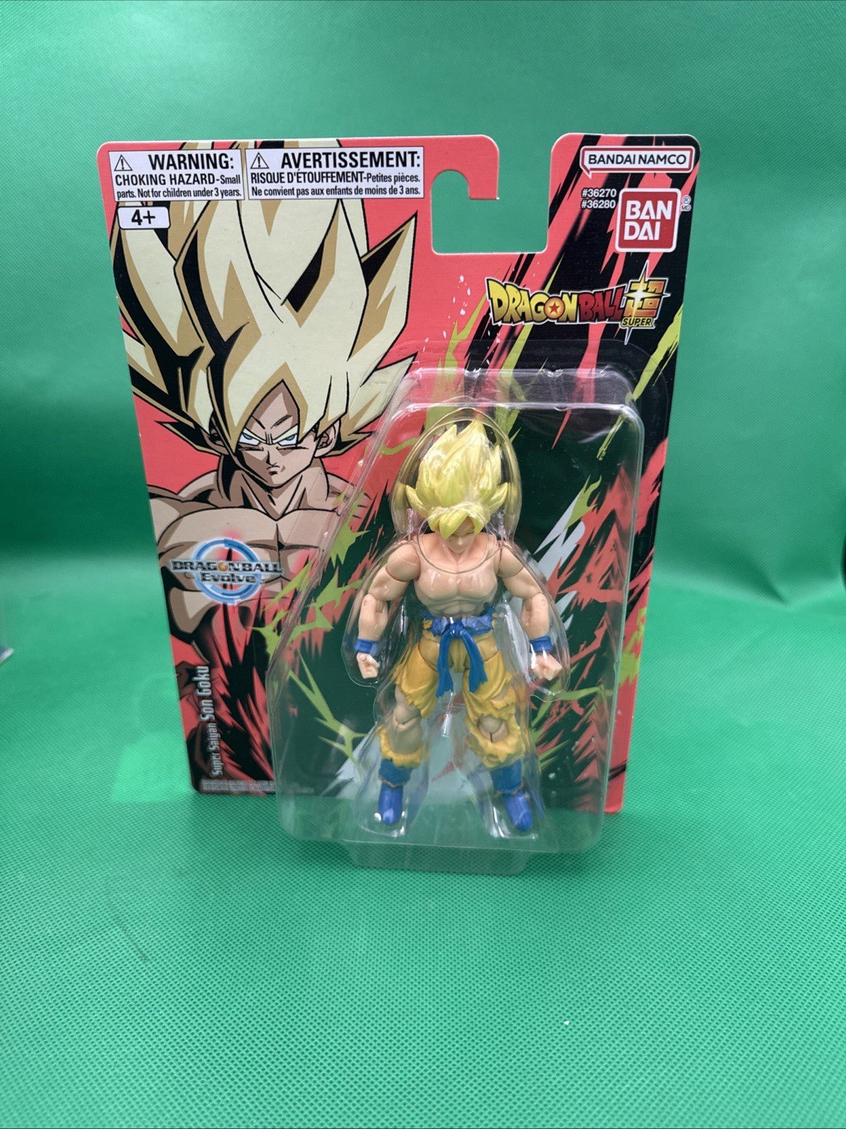 Dragon Ball Super Evolve Super Saiyan Goku 5 - Inch Action Figure - toyscardscomics