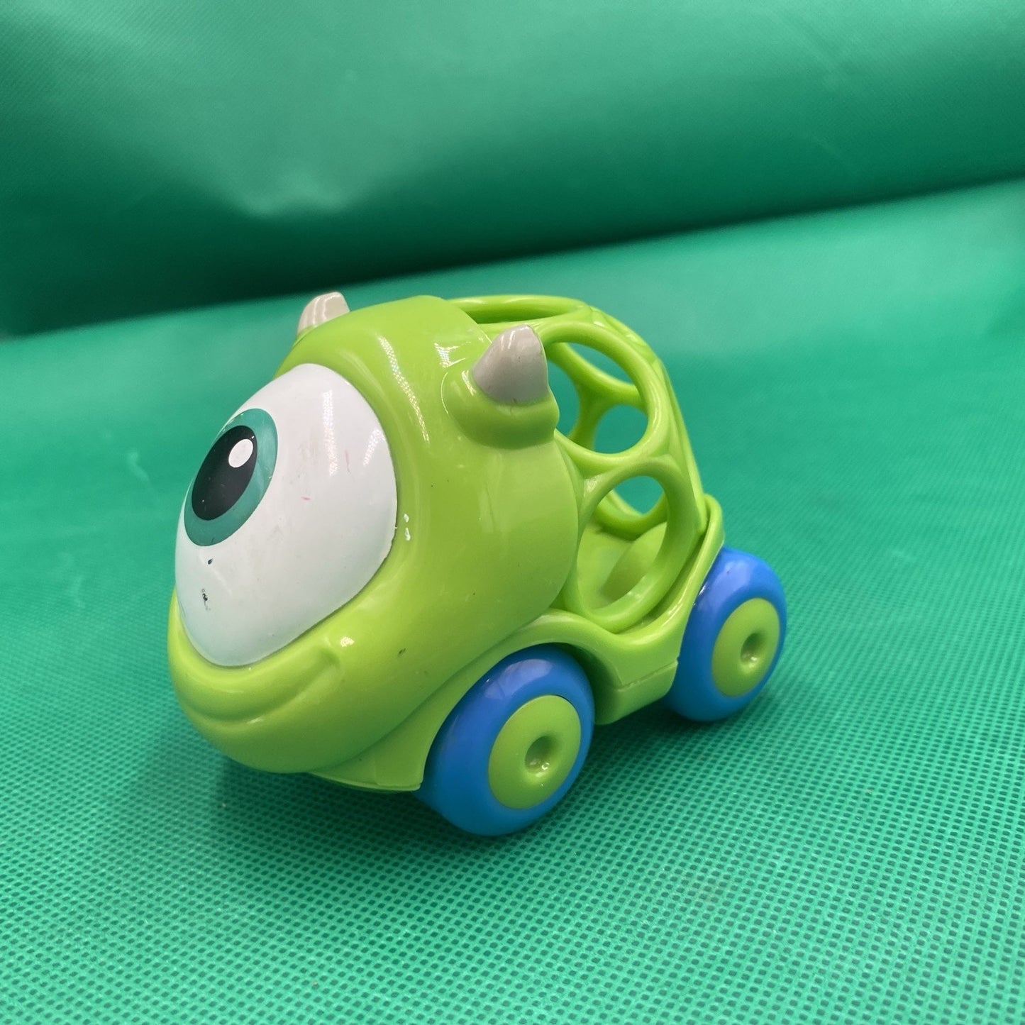 Disney Pixar Oball Monsters Inc Go Grippers Mike Wazowski Kids Push Along Car