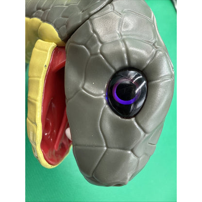 Fingerlings WowWee Untamed FANG King Cobra Snake Interactive Touch Motion Sound