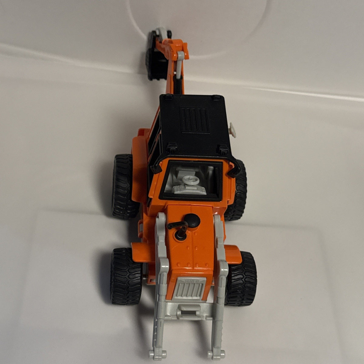 Driven TOY CONSTUTION VEHICLE