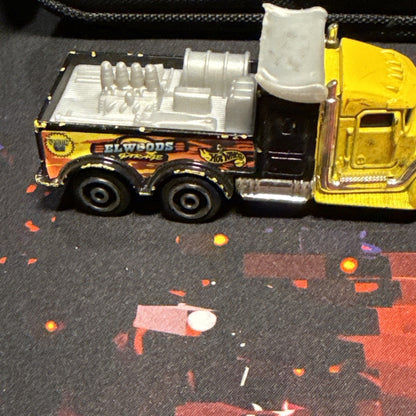 1999 Vintage Hot Wheels Elwoods Garage Truck Dragster 5"L Diecast Good Condition