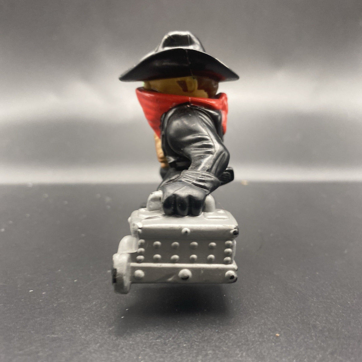 OUTLAW BANDIT - 1996 Fisher Price GREAT ADVENTURES Wild Western Town