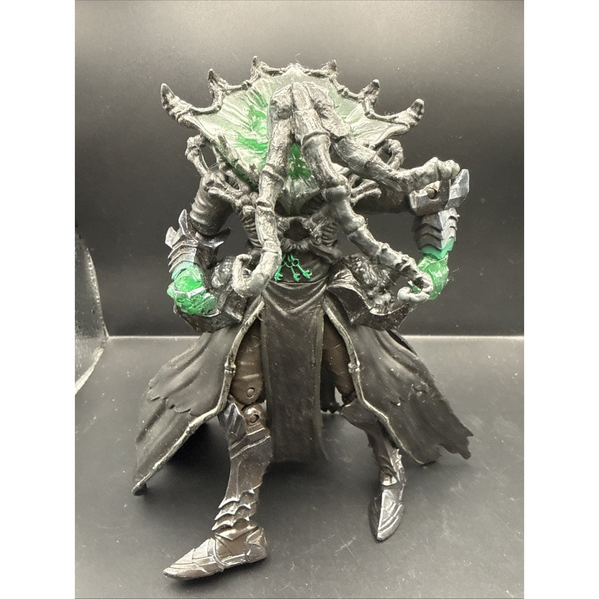 THRESH Leauge of Legends Action Figure VIDEO GAME Demon CHAMPION Collection