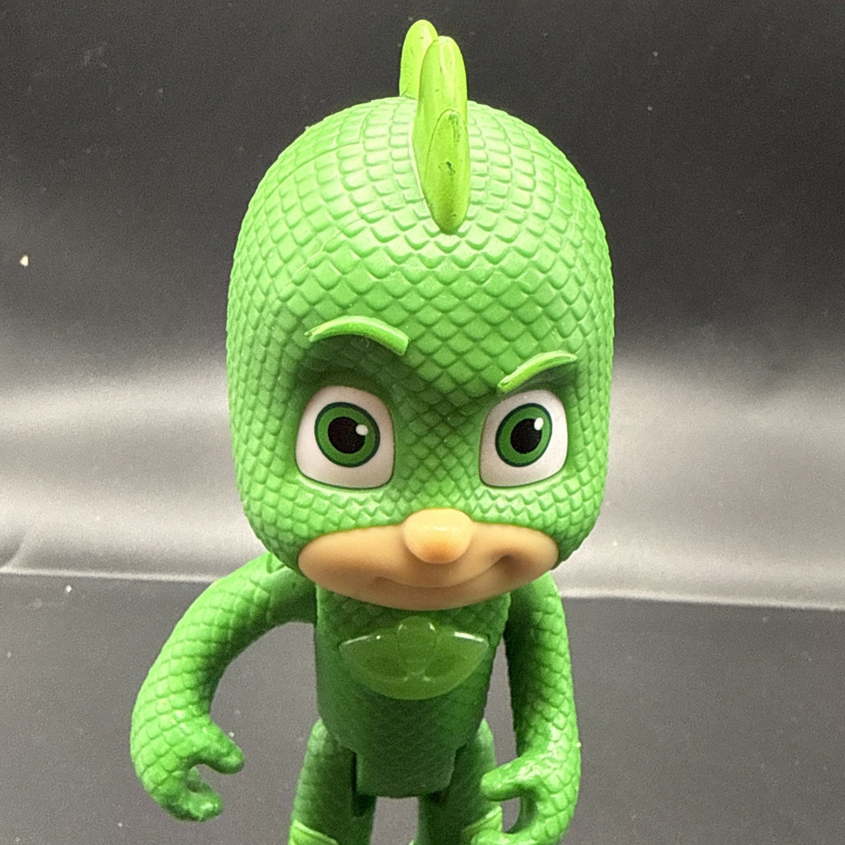 Just Play 2017 PJ Masks Gekko 6" Tall Deluxe Talking Action Figure