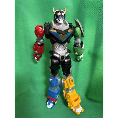 Voltron Legendary Defender Electronic Action Figure Lights Sounds 2017 Playmates
