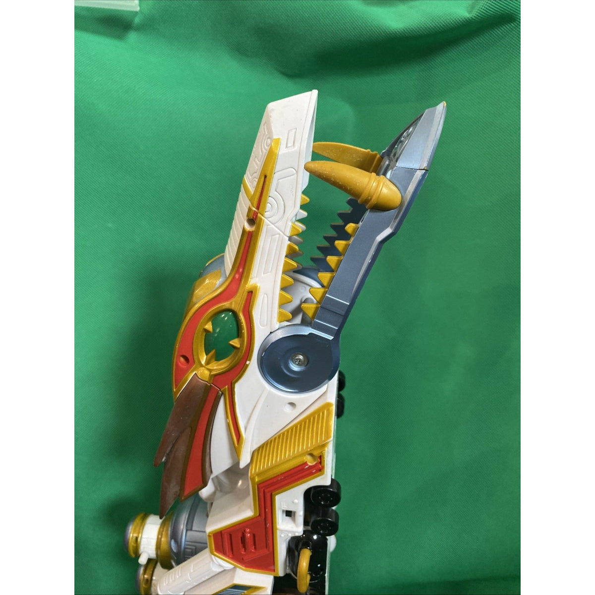 Power Rangers Mystic Force Dragon Rootcore Command Center Train Bandai