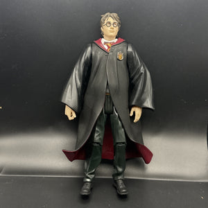 HARRY POTTER Figurine Action Figure 8 in x 4.5 in x 2 in.