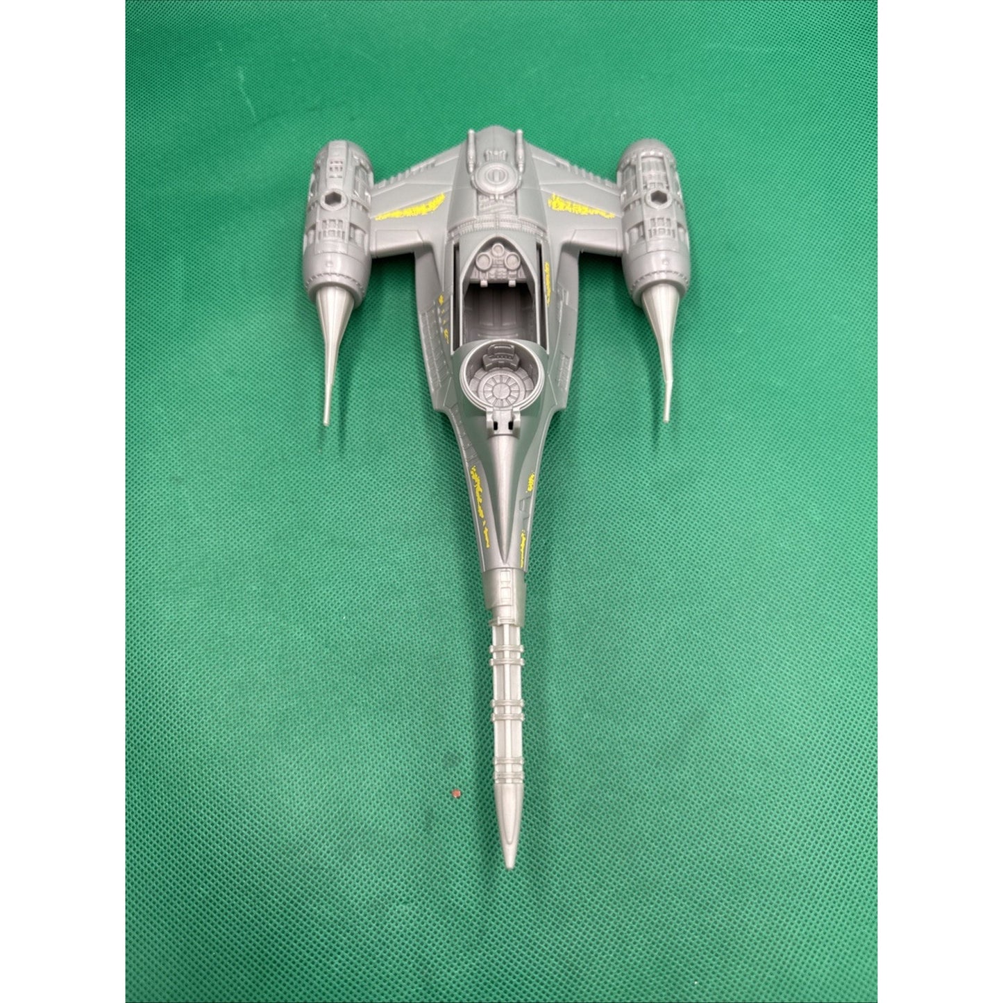 STAR WARS Epic Hero Series The Mandalorian's N-1 Starfighter Ship For 4" Figures