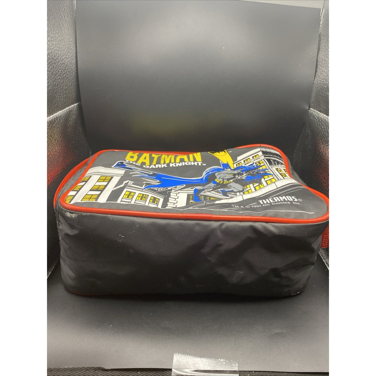 Vintage Batman The Dark Knight Lunch Box 1991 Thermos Soft Collectible
