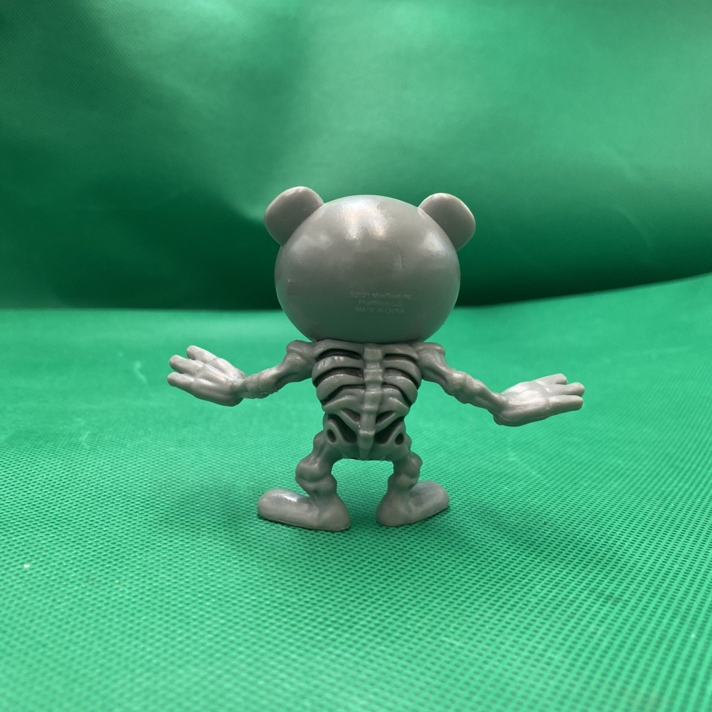 PIGGY SKELLY Minifigure Phatmojo Roblox 2.5” Toy Action Figure 2021