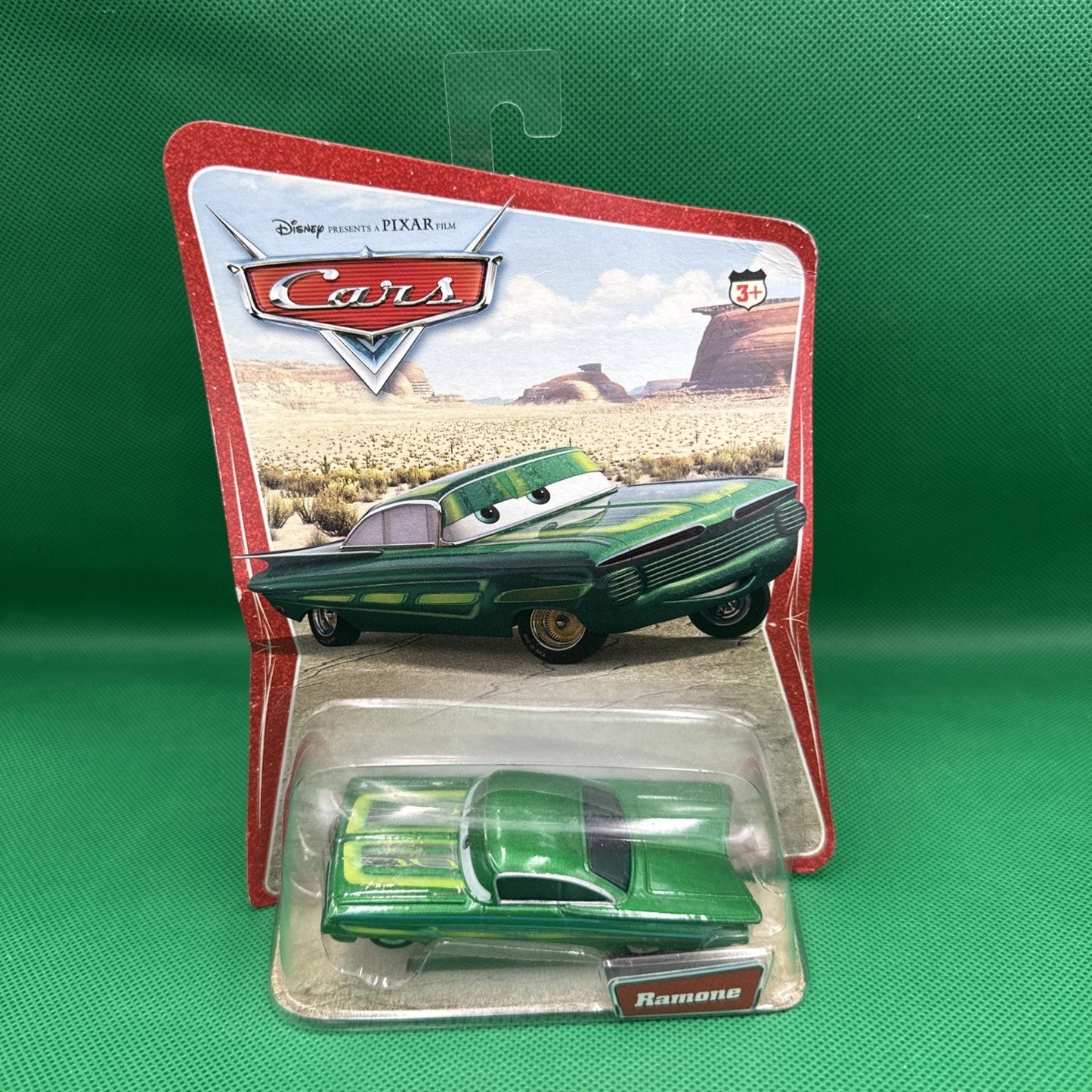 DISNEY PIXAR CARS DESERT BACK GREEN RAMONE 2005 Mattel