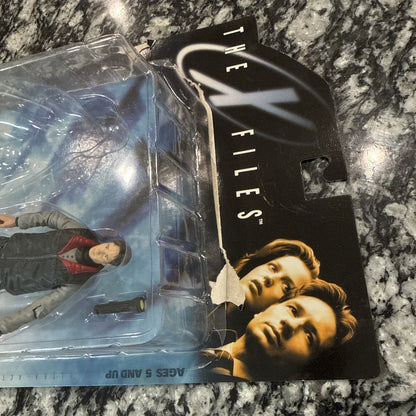 X Files Agent Mulder w/Alien Fight The Future Series 1 McFarlane Toys 1998 Spawn