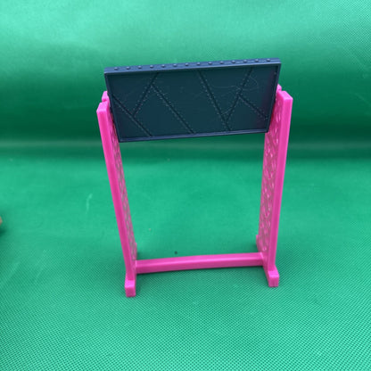 Monster High G3 Monster Fest Food Truck Draculaura DJ Table Mattel
