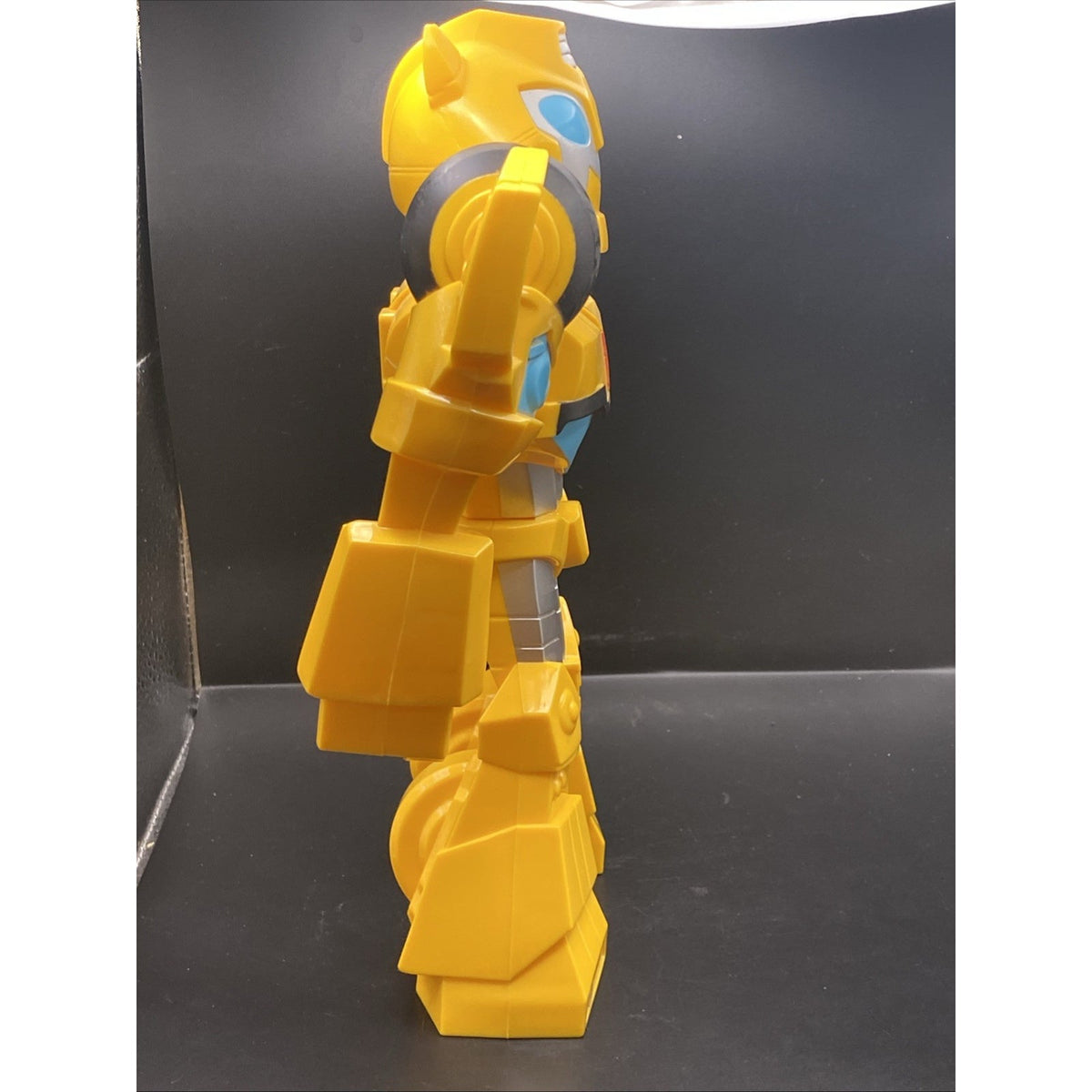 2018 Hasbro Pawtucket Action Figure Yellow C-023E Transformer Toy