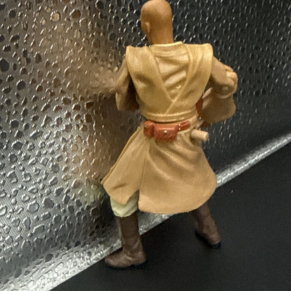 2001Star Wars Attack Of The Clones MACE WINDU Slashing Attack 3.75”