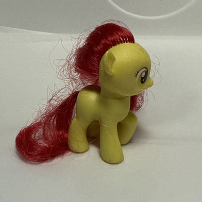 My Little Pony G4 Apple Bloom 2 1/2” Brushable Figure