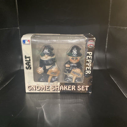 Chicago White Sox Gnome Shaker Set NEW salt pepper Forever Collectibles MLB