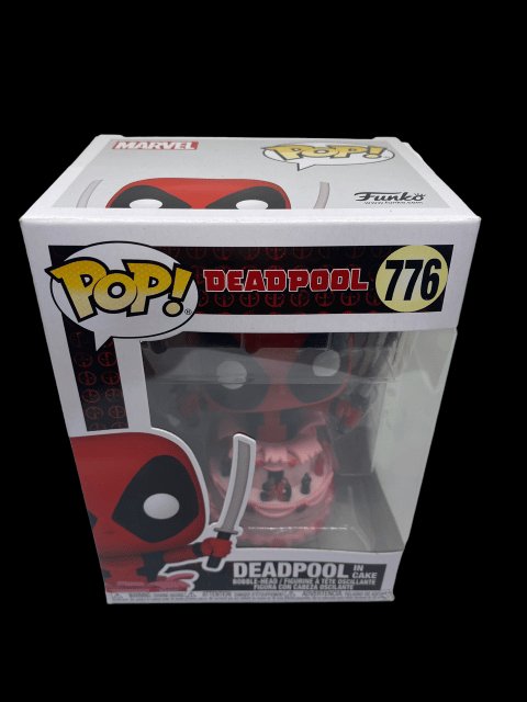 Funko PoP! Deadpool 776 with Pop Protector - toyscardscomics